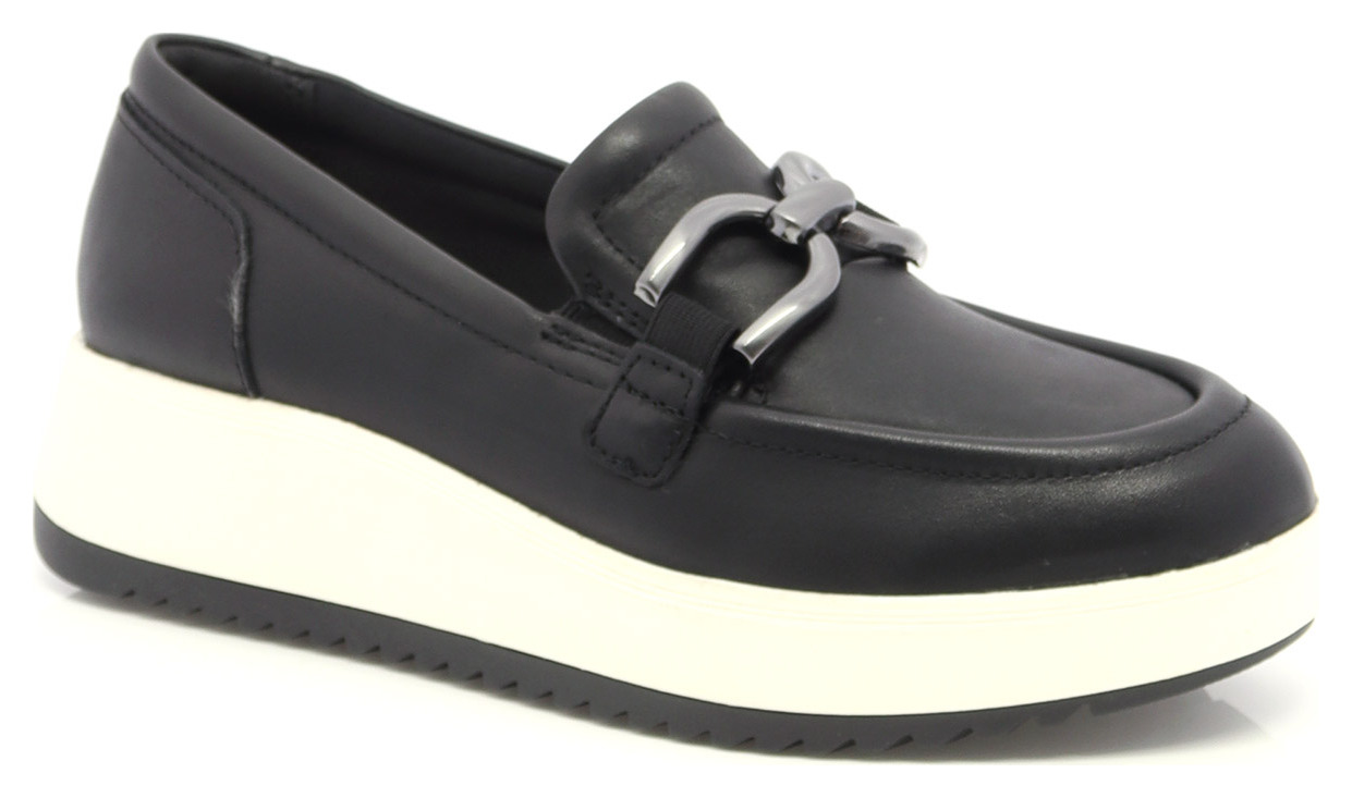 SOULIER MONTANT SUR SEMELLE ÉPAISSE-90422