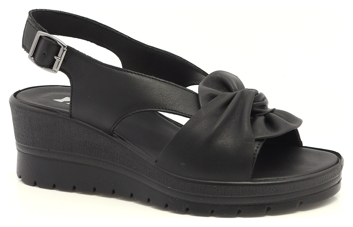 SANDALE-91484