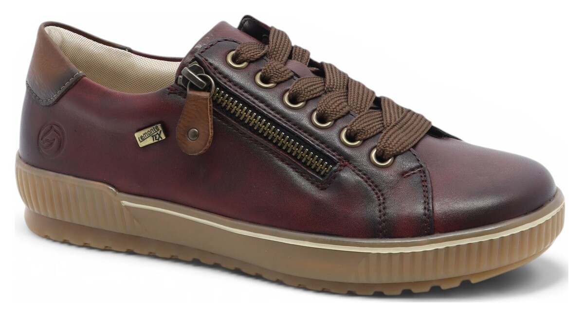 SOULIER LACÉ SPORT IMPERMEABLE. SEMELLE-93029