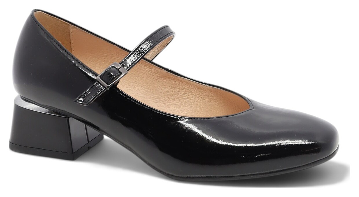 SOULIERS AVEC COURROIES-93575